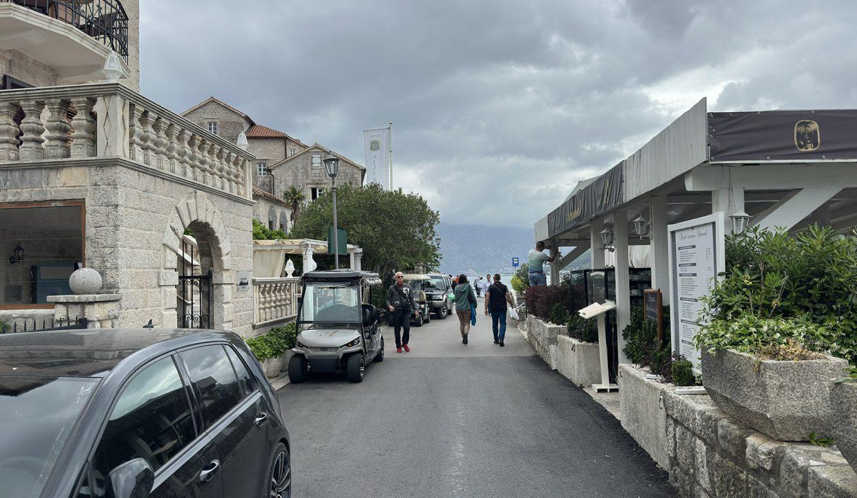 kotor-grad-u-srcu-bokokotorskog-zaliva